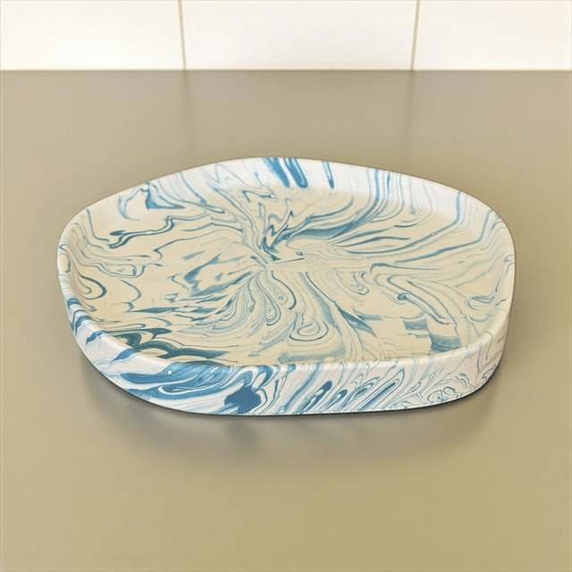 Irregular tray