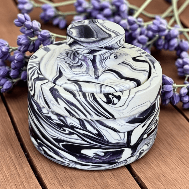 Small lidded pot